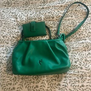Kelly green simply Vera crossbody and wallet